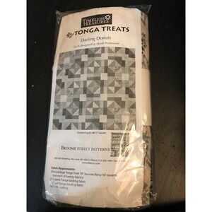 Timeless Treasures Tonga Treats Painter 10in Squares Batik Fabric 40pc & Pattern